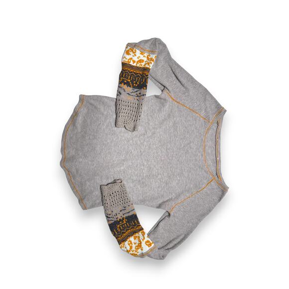 Grey Waffle Raglan Top W/ Mustard Crochet Patterned Sleeves Small/Medium - Picture 5 of 12